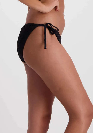 Piha Gelato String Bikini Pant | Black