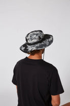 hiker mens wide brim hat black/camo