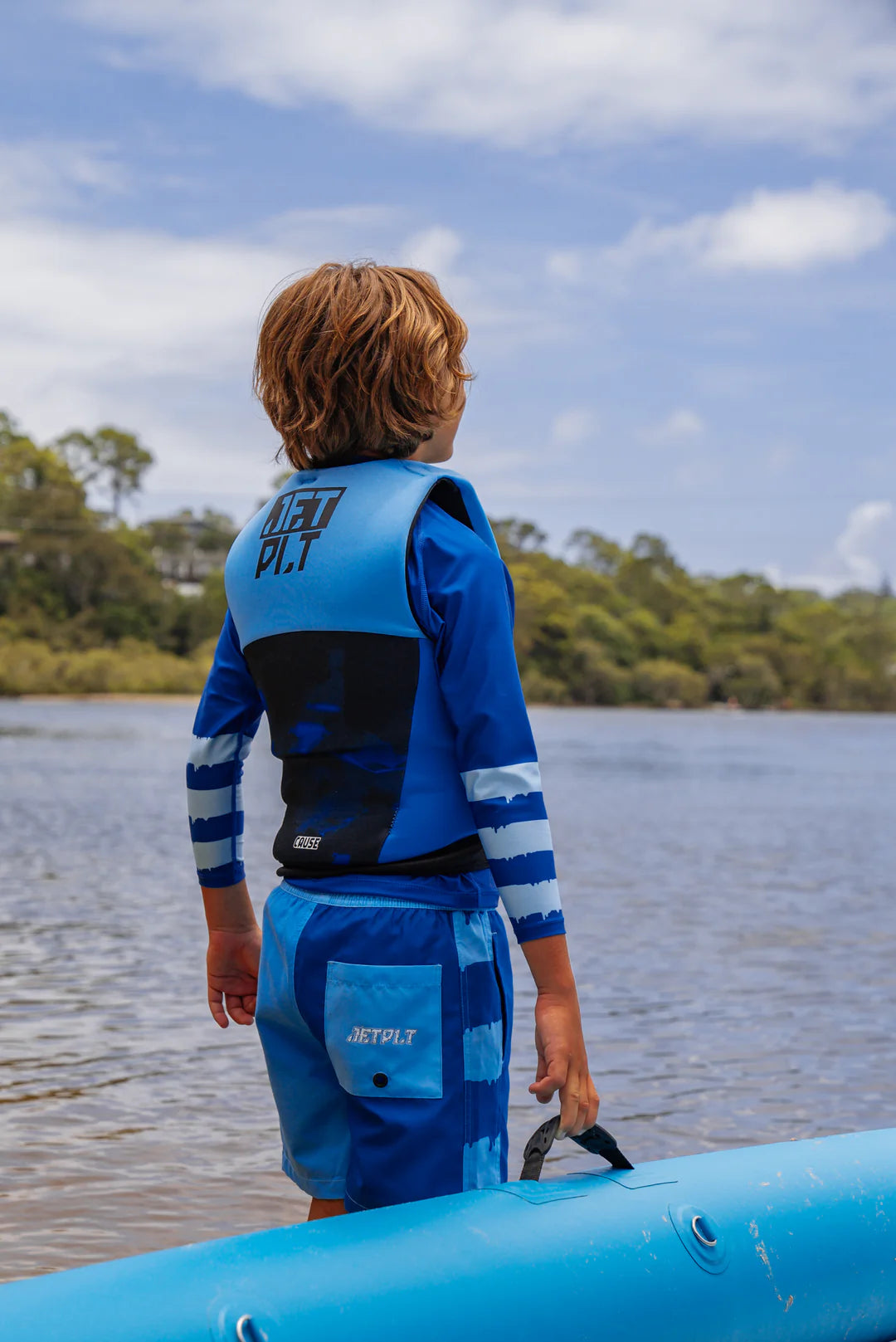 the cause kids life jacket blue