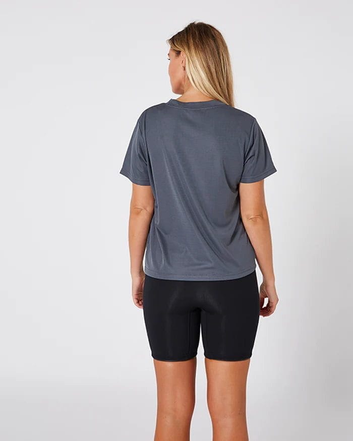 ladies pacer tee charcoal